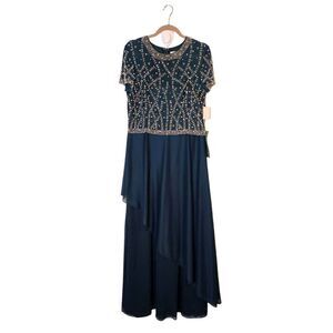 Jackie Jon New York spruce colored short sleeved special occasion dress. Size 16